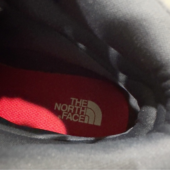 The North Face Back to Berkeley Mid Men’s Winter Boots
